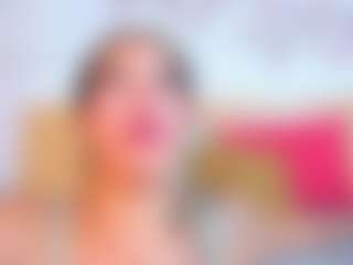 Live cam show with Laura-Torrees - Small Tits Mature on Camsoda