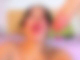 Live cam show with Laura-Torrees - Spank Mature on SinfulBabes