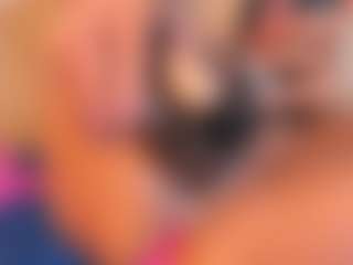 Laura-Torrees's Live Sex Cam Show