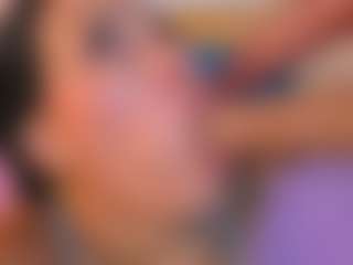 Laura-Torrees's Live Sex Cam Show