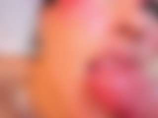 Laura-Torrees's Live Sex Cam Show