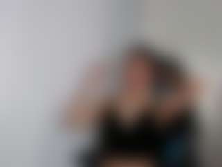 Live cam show with Mia-Alejandraa - Average on Dare Cams