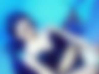 Live cam show with Mia-Alejandraa - Black Hair on Cam Slut