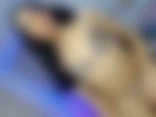 Live cam show with Mia-Alejandraa - Blowjob on xDating