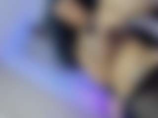 Live cam show with Mia-Alejandraa - Sexting on Soda Cam