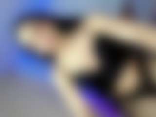 Mia-Alejandraa's Live Sex Cam Show