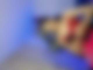 Mia-Alejandraa's Live Sex Cam Show