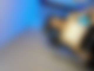 Live cam show with Mia-Alejandraa - Average on CamClone