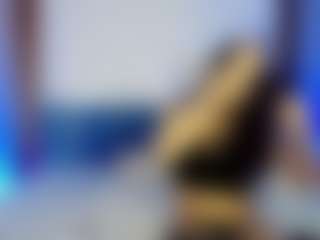 Mia-Alejandraa's Live Sex Cam Show