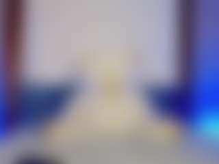 Mia-Alejandraa's Live Sex Cam Show