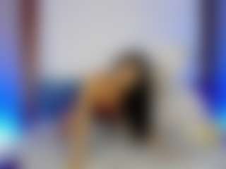 Mia-Alejandraa's Live Sex Cam Show