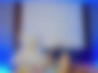 Mia-Alejandraa's Live Sex Cam Show