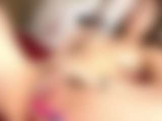 Live cam show with PetrinaRuhter - Petite on madthumbs