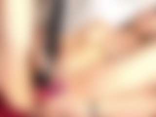 Live cam show with PetrinaRuhter - Striptease on Camsoda
