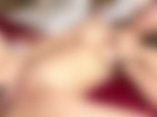 Live cam show with PetrinaRuhter - Athletic on CamClone