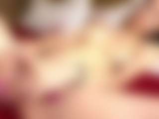 Live cam show with PetrinaRuhter - Facial on Camming Site