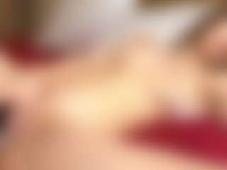 Live cam show with PetrinaRuhter - Bisexual on Adult Interactions