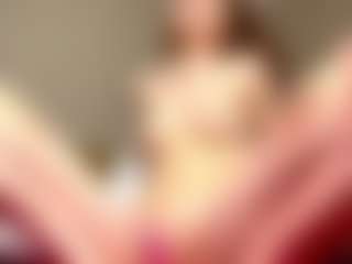 Live cam show with PetrinaRuhter - Tittyfuck on fapnchat