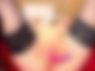 Live cam show with PetrinaRuhter - Facial on Camsoda
