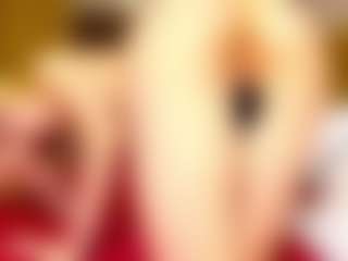 Live cam show with PetrinaRuhter - Athletic Shaved Pussy on CamwithHer