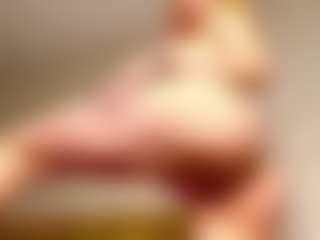 Live cam show with PetrinaRuhter - Erotic Dance on Camsoda