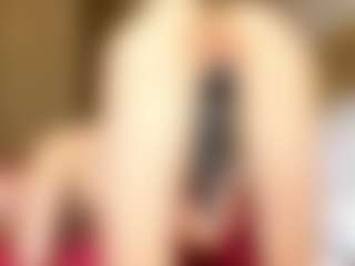 Live cam show with PetrinaRuhter - Striptease on Camsoda