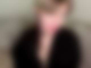 Live cam show with Lilian - Camel Toe on pussylord.com