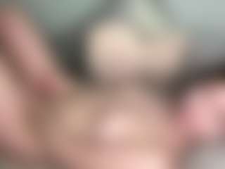 Lilian's Live Sex Cam Show