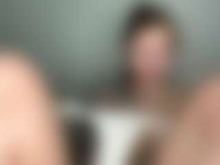 Lilian's Live Sex Cam Show