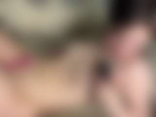 Lilian's Live Sex Cam Show