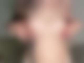 Live cam show with Lilian - Blue Eyes on Sex Cam Show