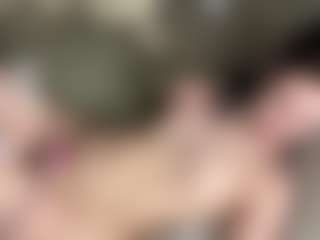 Lilian's Live Sex Cam Show