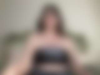 Quinn's Live Sex Cam Show