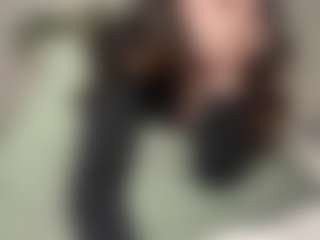 Quinn's Live Sex Cam Show