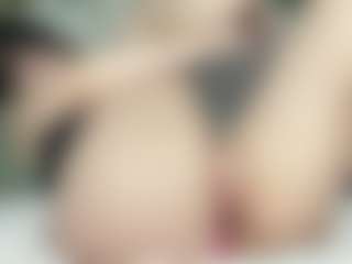 Quinn's Live Sex Cam Show