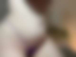 Quinn's Live Sex Cam Show