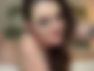 Quinn's Live Sex Cam Show