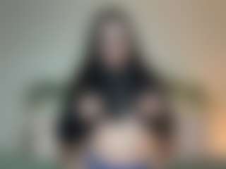 Quinn's Live Sex Cam Show