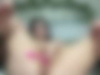 Quinn's Live Sex Cam Show