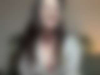 Quinn's Live Sex Cam Show