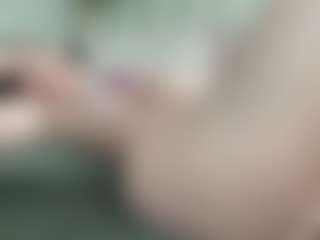 Live cam show with Quinn💕 - Gamer Red Hair on sexylive.show