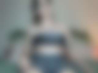 Quinn's Live Sex Cam Show