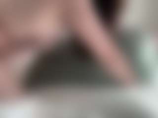 Quinn's Live Sex Cam Show