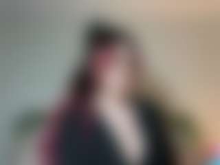 Quinn's Live Sex Cam Show