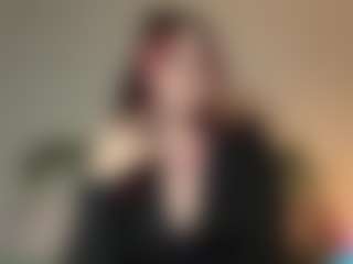 Live cam show with Quinn - Cosplay Big Tits on Camming Site