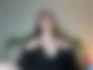 Quinn's Live Sex Cam Show