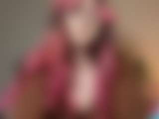 Live cam show with Quinn - Dirty Talk on CamwithHer