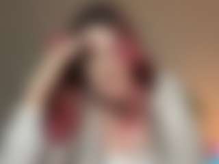 Quinn's Live Sex Cam Show