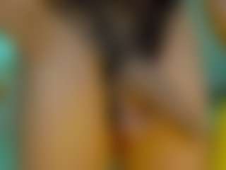 arianna-thonson's Live Sex Cam Show