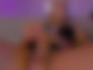 arianna-thonson's Live Sex Cam Show